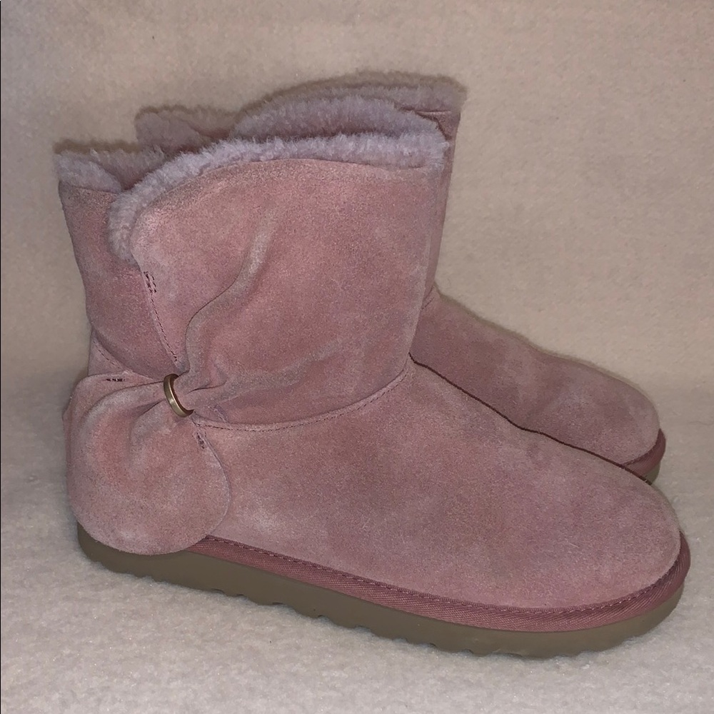 UGG Pink Suede Mini Twist Boots Women’s Size 8